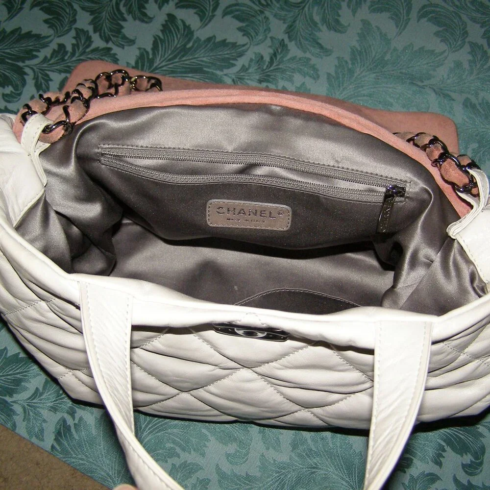 💖 CHANEL Portobello White Quilted Leather & Pink Suede Tote/Shoulder Bag